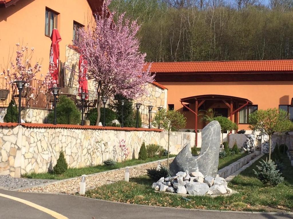 Hotel Belvedere Совата Екстер'єр фото